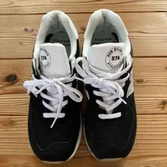 いいねありがとうございます値下げしました！New Balance 574のサムネイル