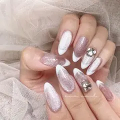 くすみピンクマグネット　白フレンチ　ネイルチップ