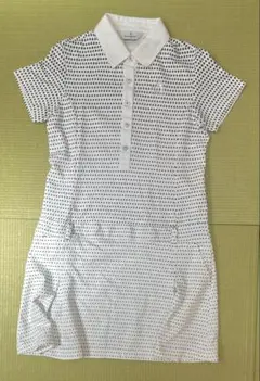 【Munsingwear】ドット柄ワンピース ブラック×ホワイト Mサイズのサムネイル