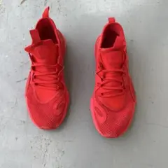 Nike Air Huarache レッドスニーカー