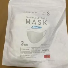 むぅ 9袋 ￼未開封•新品ユニクロAIRism 洗えるマスク M 3枚入り ユニクロ公式 | エアリズムマスク（3枚組）不織布フィルター内蔵(男女兼用)