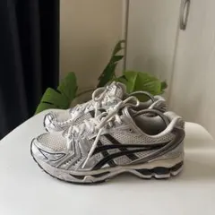 asics GEL-KAYANO 14 25.5のサムネイル