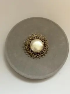 パールブローチ ゴールド