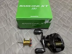 シマノ　BASS ONE バスワンXT151 ベイトリール左巻きのサムネイル