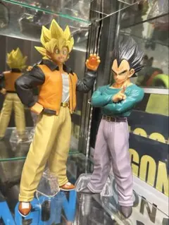 ドラゴンボール 孫悟空 ベジータ フィギュア 2体セット - メルカリ