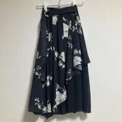 マ*ド様 axes femme 花柄シアーチェックフレアスカート