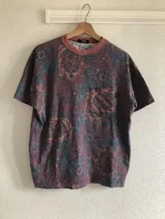 N*a様 【old STUSSY】80's復刻　幾何学文様総柄Tシャツ　紺タグ 80s 初期OLD STUSSY幾何学模様 総柄ポケットTシャツ L 黒タグ - メルカリ
