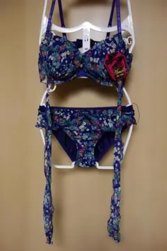花柄ブラジャーショーツセット ネイビー系のサムネイル