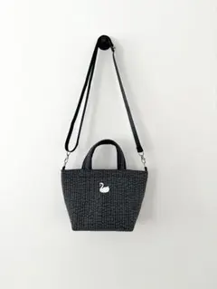 Pupuさま専用　ヌビバッグ　スワン刺繍　ショルダーバッグ　二点 Pupuさま専用 ヌビバッグ スワン刺繍 ショルダーバッグ ハンドメイド