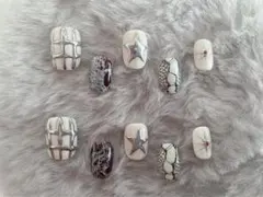 【新品】ネイル ネイルチップ 付け爪 個性派 韓国風 成人式