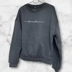 美品！SHEIN ブラックトレーナー Lサイズ