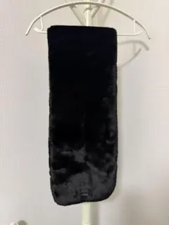 UGG 黒　マフラー