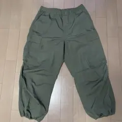 [XL]GU スーパーワイドカーゴパンツ オリーブ　321-344768