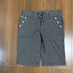 LACOSTE ラコステ ショートパンツ ストライプ　レディースサイズ42のサムネイル