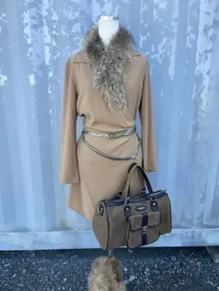 ベージュ アシンメトリー ワンピース ドレス 結婚式 パーティ