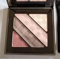 s*♡様 BURBERRY コンプリートアイパレットNO.10のサムネイル