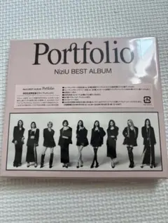 NiziU BEST ALBUM Portfolio 初回生産限定盤 - メルカリ