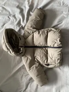ZARA ベージュ フード付きダウンジャケット 9-12ヶ月