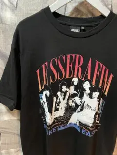 Le Sserafim ルセラフィム コラボTシャツ peaches Lサイズ - メルカリ