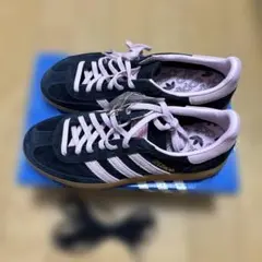 アディダス スペツィアル IE5897 ブラック　ピンク23.5CM