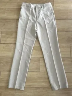 感動タックパンツ UNIQLO スラックス ウエスト67cm ヒップ94cm