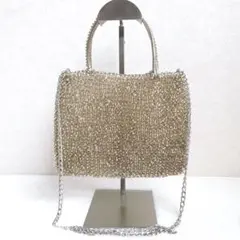 美品✨アンテプリマ ラウンド ミニショルダーバッグ シルバーゴールド チェーン付 極美品✨アンテプリマ ラウンド ミニショルダーバッグ シルバー