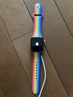 アップルウォッチ SE 第1世代 40mm GPSモデル A2355