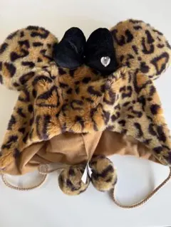 ヒョウ柄ファーキャップリボン付き