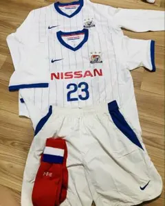 b*i様 【非売品】横浜F・マリノスユース ユニフォーム フルセット（長袖＆半袖