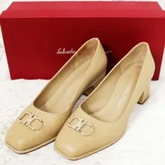 チィコ様　極美品 フェラガモ パンプス ガンチーニ レザー 6D 23.5cm