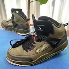 Jordan Spizike Olive スパイジーク オリーブキャンパス