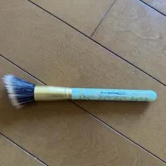 MAC メイクブラシ チークブラシ