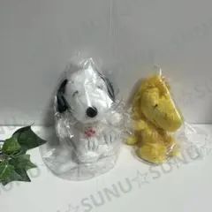バッジ　スヌーピー ぬいぐるみ　USJウッドストック　マスコット　キーホルダー
