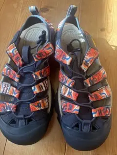 KEEN アウトドアサンダル US7.5 24.5㎝