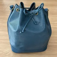 Louis Vuitton エピレザー バケットバッグ 青&黄色 - メルカリ