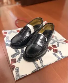 黒　ローファー　学生