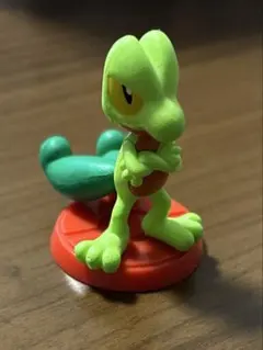 チョコエッグ　ポケモン　キモリ