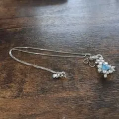 PT900 ・K18WG青いストーン ダイヤモンド花モチーフ ネックレス