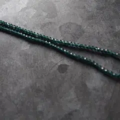ブルーグリーンジェード　極小ラウンドカット　2mm 天然石　ハンドメイド