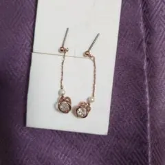 ローズゴールド チェーンピアス クリスタル パール付き
