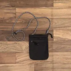 ブラック サコッシュ ショルダーバッグ