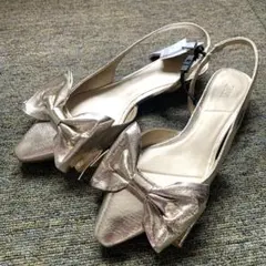 ZARA ゴールドフラットサンダル新品未使用ロングスカートに！