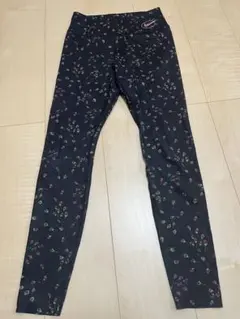 Nike DRI-FIT 花柄レギンス Sサイズ