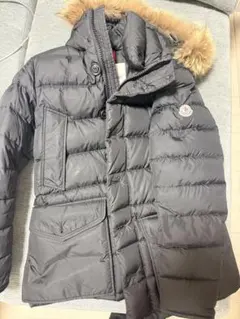 Moncler クルーニー　ファー付き　ダウンジャケット