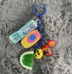 pez じゃらじゃら　キーホルダー　HARIBO チュッパチャップス　歯