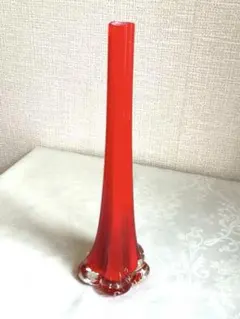 赤いガラス一輪挿し レトロ花びん フラワーベース レッド インテリア