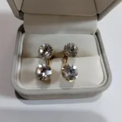 AGATHAゴールドピアス