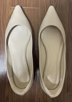 green label relaxingパンプス24cmのサムネイル