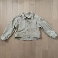 GU ベージュ クロップドジャケット