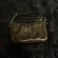 黒 クロコダイル型押し ハンドバッグ